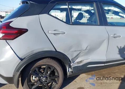 2023 Nissan Kicks Sr Xtronic Cvt z USA, uszkodzony, nr VIN 3N1CP5DV3PL573793